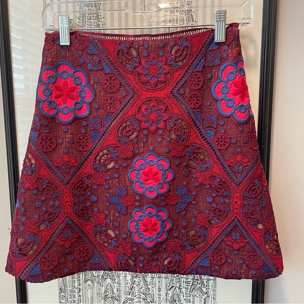 Elliatt lace floral skirt